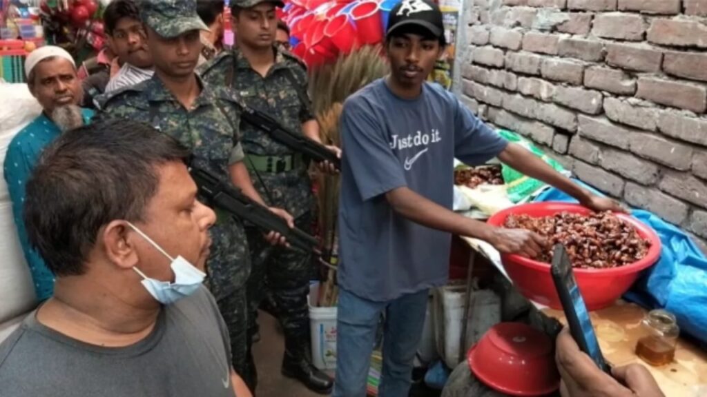 মানিকগঞ্জে ব্যবসায়ীকে ২০ হাজার টাকা জরিমানা, খেজুরে সরিষার তেল মিশিয়ে বিক্রি